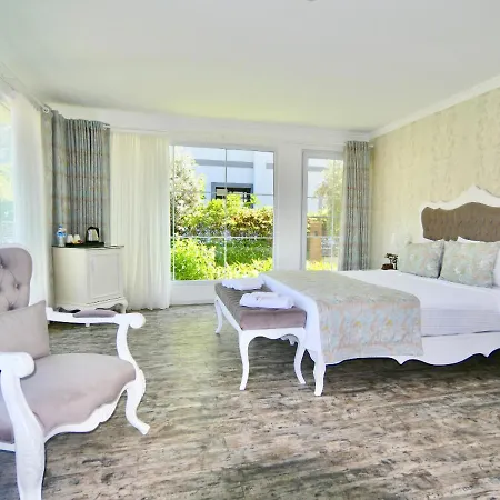Hotel Naz 3*
