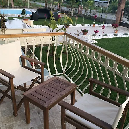 Naz Hotel
